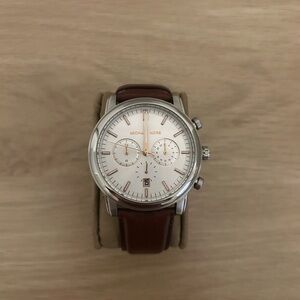 LN Michael Kors MK8372 Landaulet Chronograph White Dial Leather Strap Wristwatch